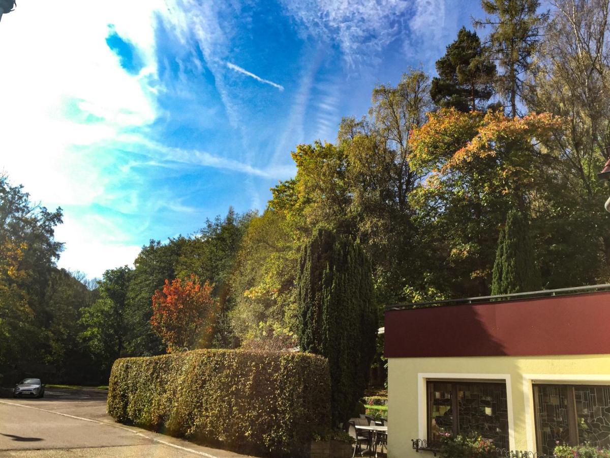 Gasthof Adler Weinstadt Exteriér fotografie